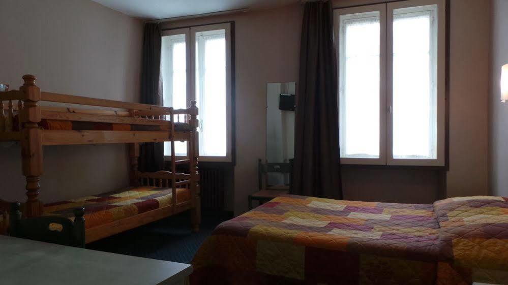 Logis Hotel Saint Jacques Валанс Экстерьер фото
