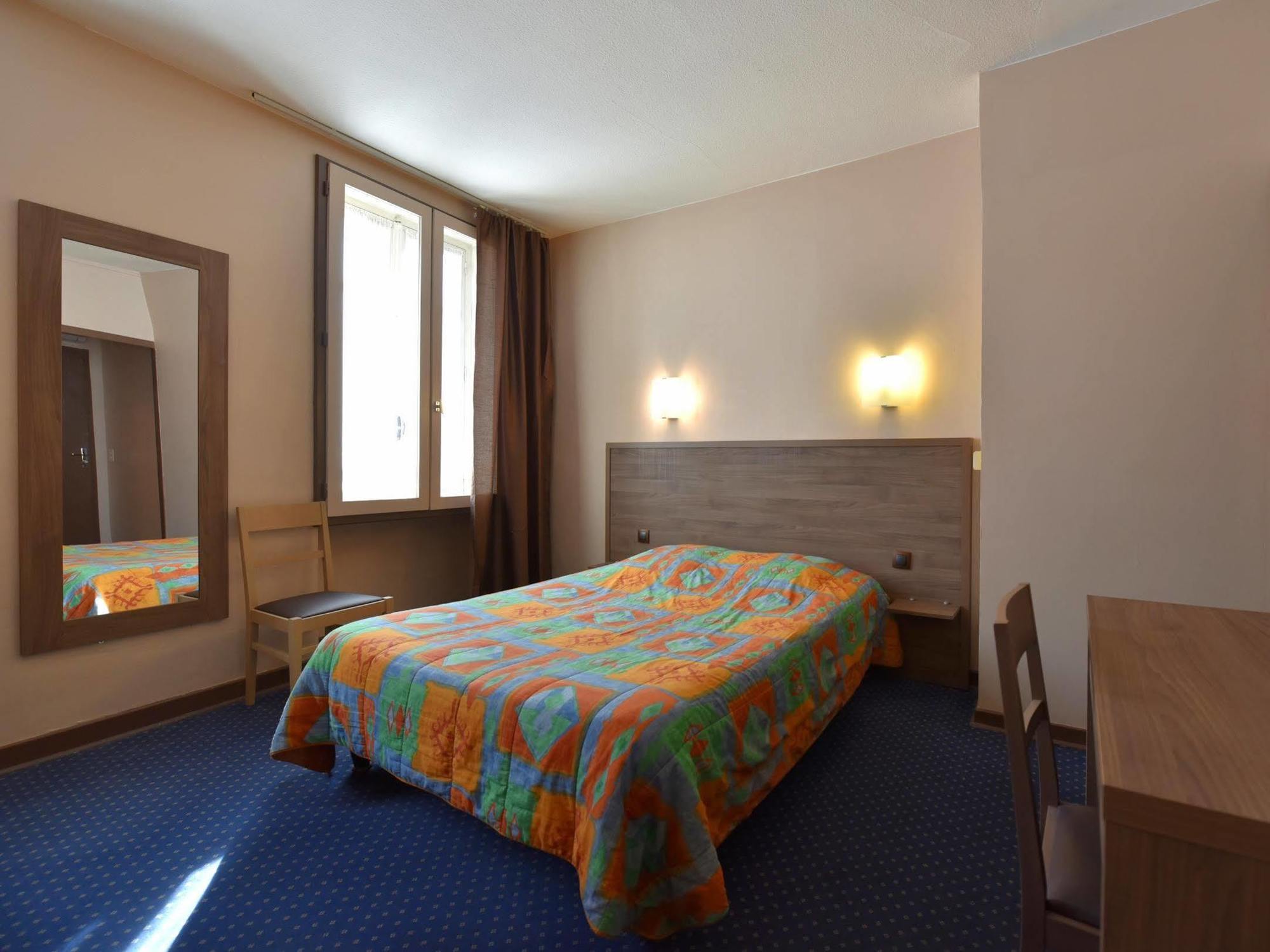 Logis Hotel Saint Jacques Валанс Экстерьер фото